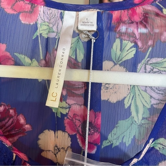 LC Lauren Conrad Blouse floral size large NWT - Picture 10 of 10